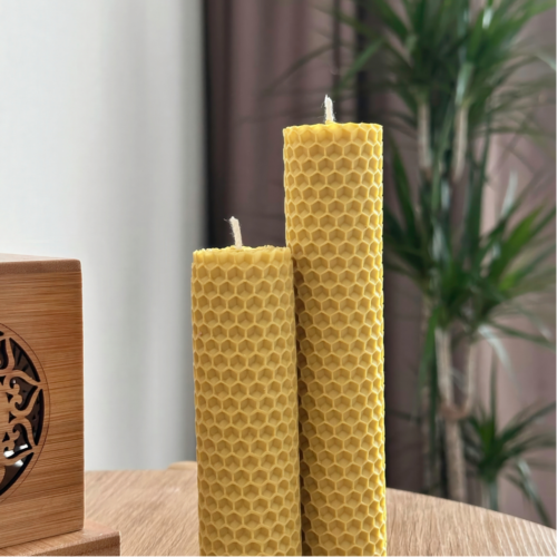 Ejemplo de presentación, velas de cera de abeja llamarena.